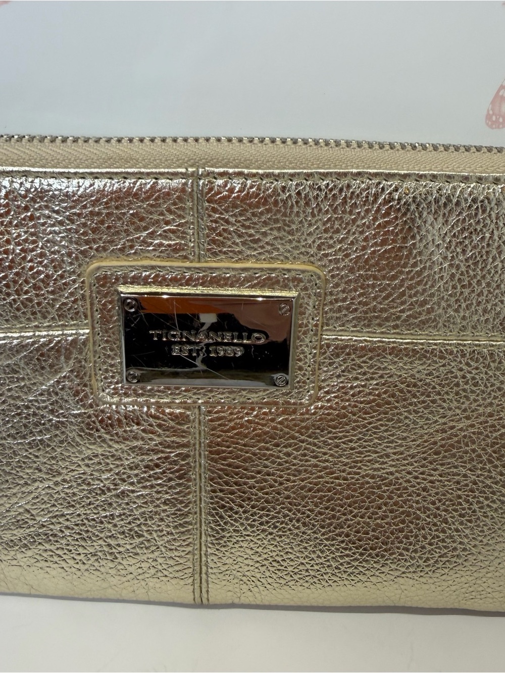 Tignanello gold wristlet wallet bag - Picture 4 of 10